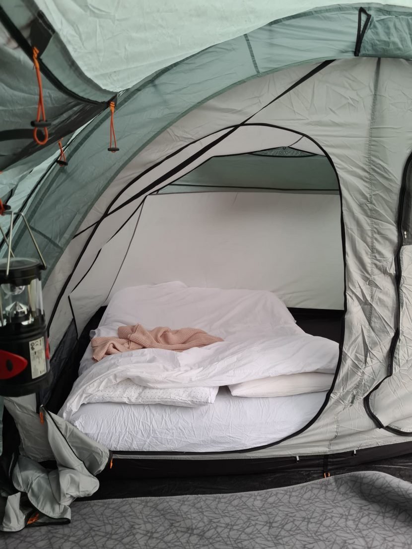 6 Top Tips for Camping without Electricity