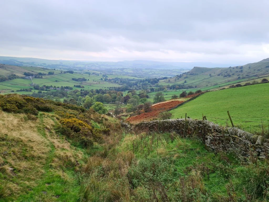 Autumnal English countryside views - The Wandering Wildflower