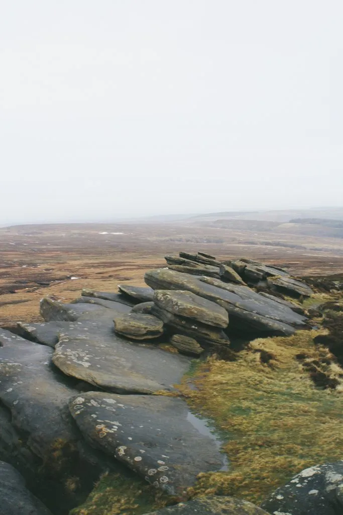 Rock formations at Derwent Edge, near Back Tor trig point