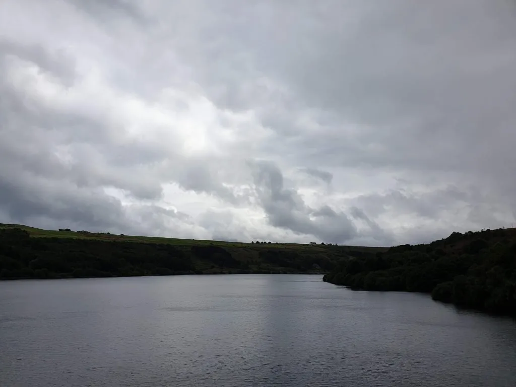 Scammonden Reservoir Circular Walk