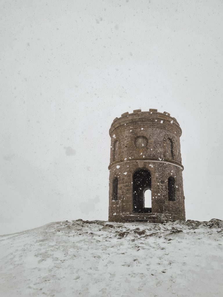 Solomon's Tower, Buxton in the snow