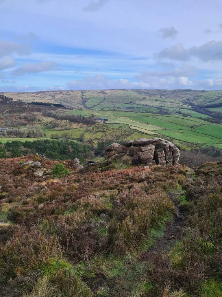 Views from the summit of Hen Cloud
