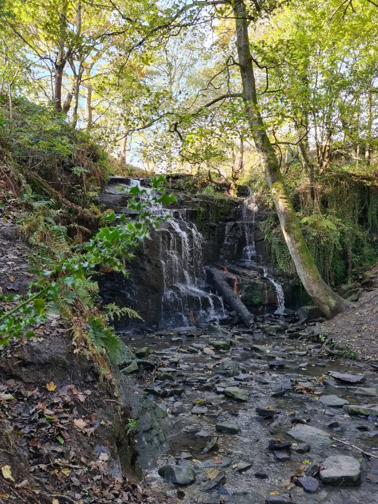 Folly Dolly Falls, a hidden waterfall in Meltham - waterfalls in Holmfirth