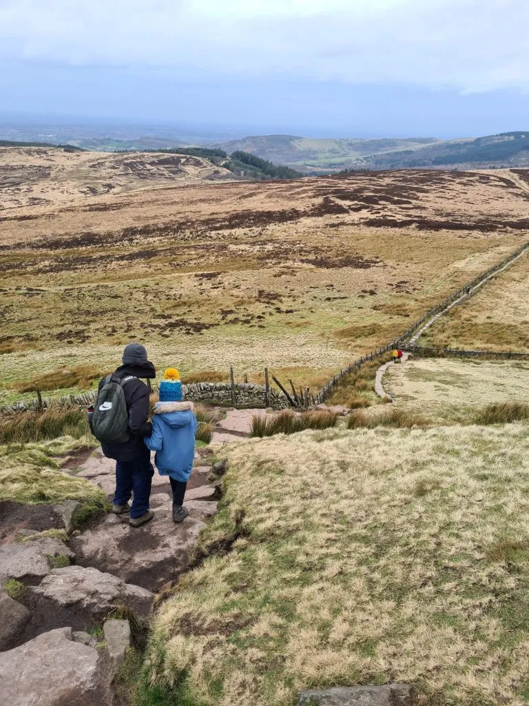 Path towards Macclesfield Forest from Shutlingsloe