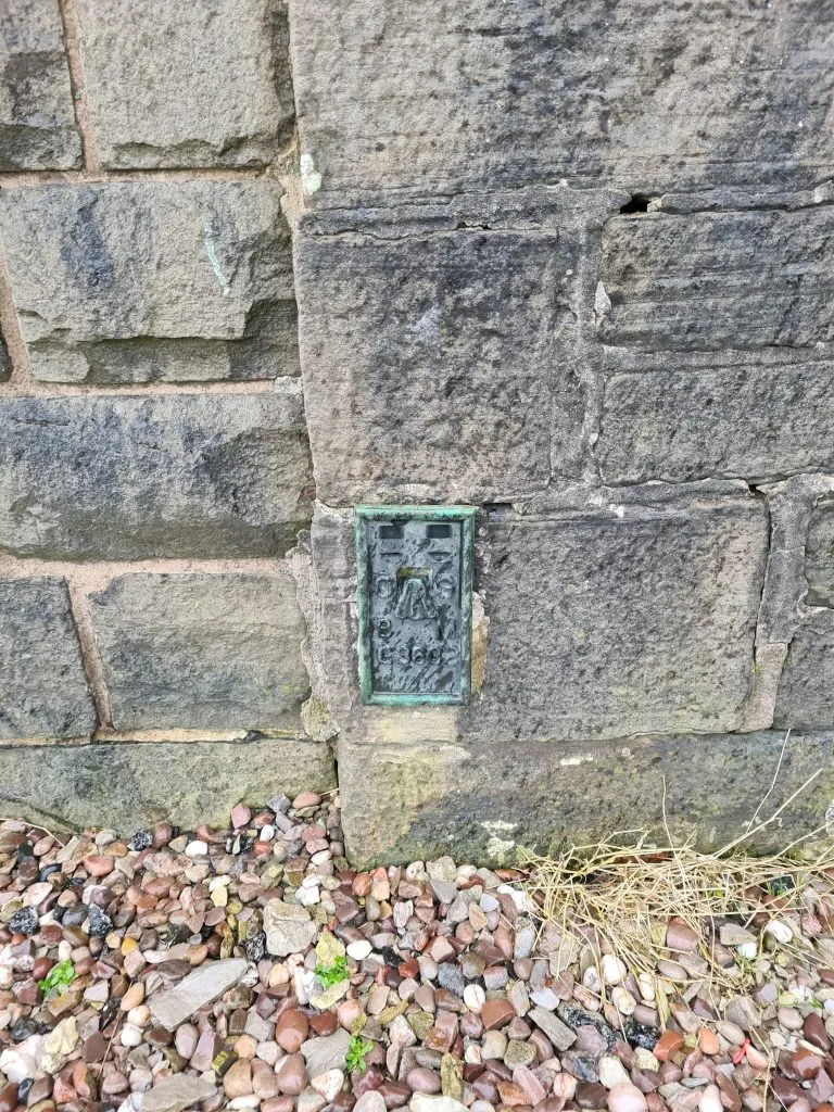 Flush Bracket on the Cat & Fiddle - Shutlingsloe circular walk via Whetstone Ridge by The Wandering Wildflower