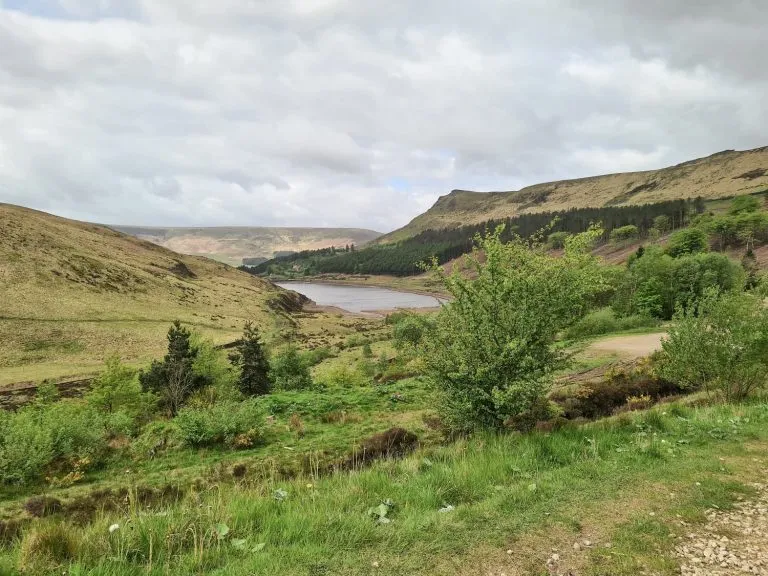 10 Reservoirs Walk Challenge in the Peak District - The Wandering Wildflower