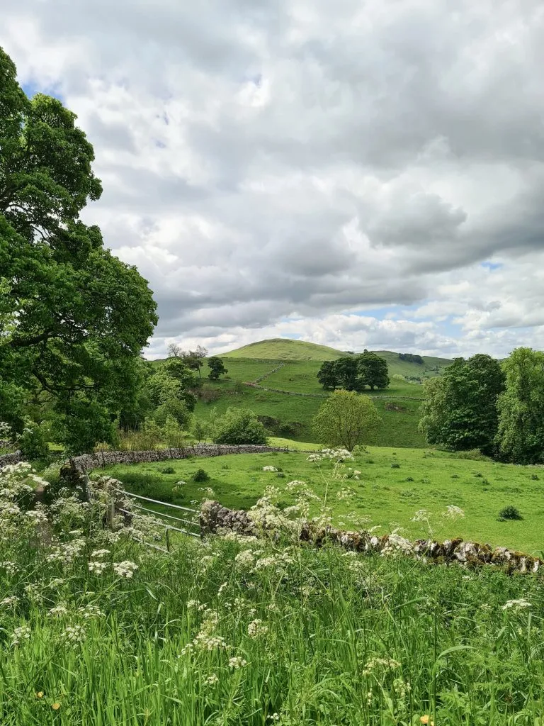 Views over to Gratton Hill from near Wolfscote Hill