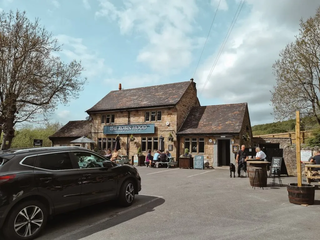 The Robin Hood at Baslow, a Peak District pub