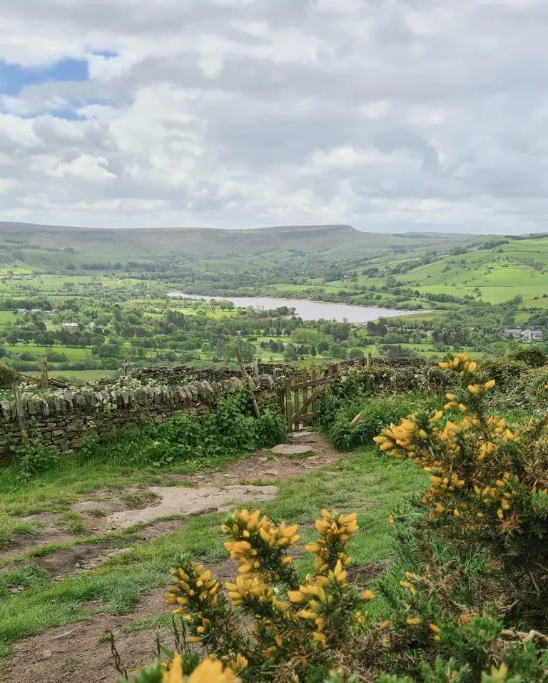 Eccles Pike Walk via Sponds Hill and Black Hill | 12 Miles