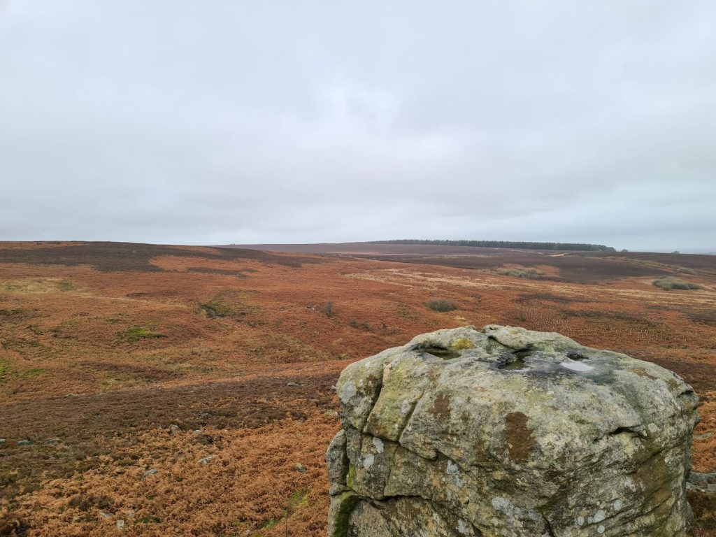 A moorland view from Houndkirk Hill to Ox Stones