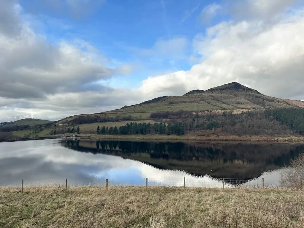 Dove Stone Reservoir, Greenfield