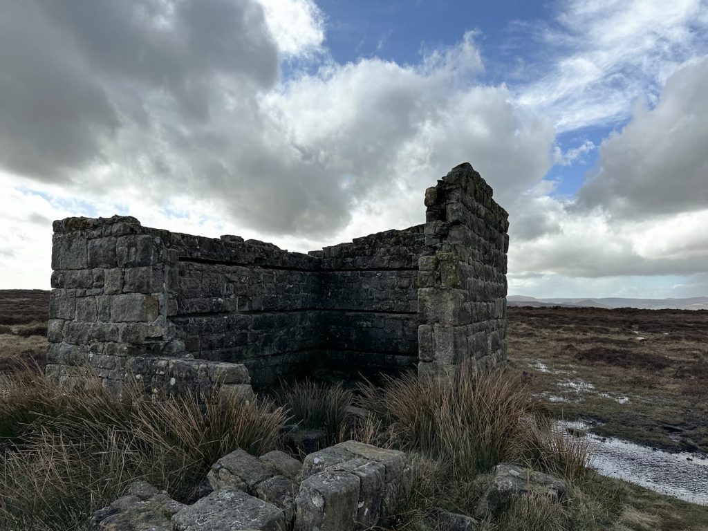 A dilapidated building on Stanage Edge