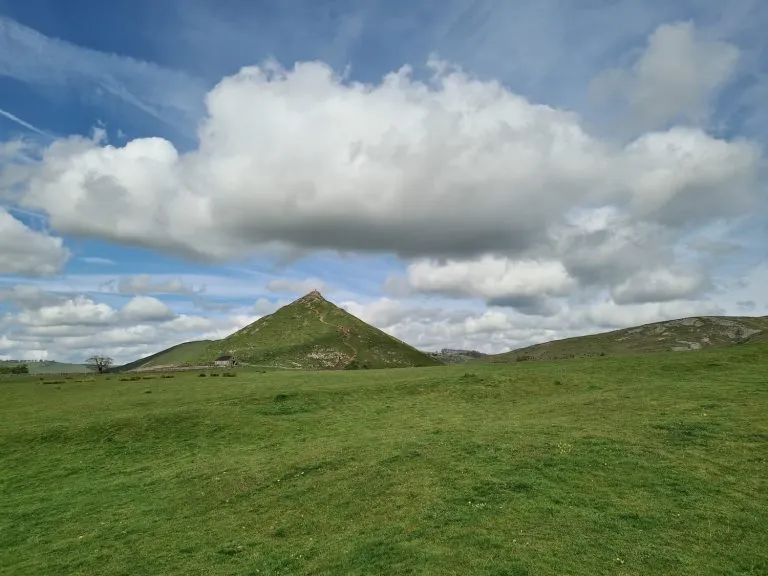 Thorpe Cloud, Dovedale