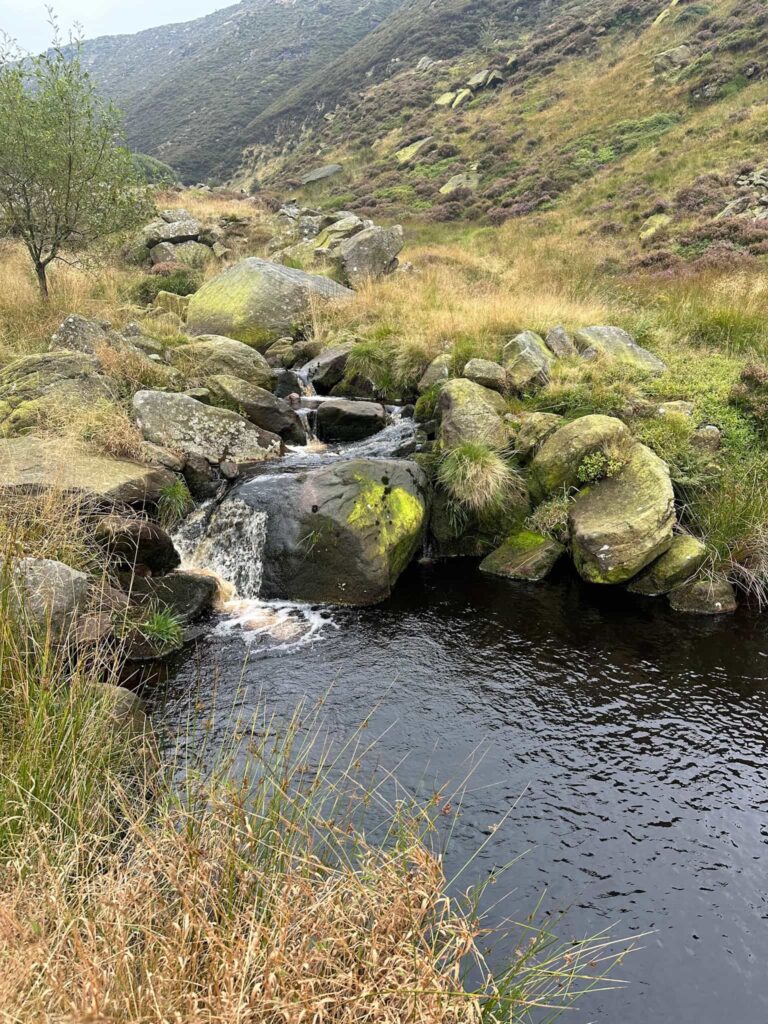 A small waterfall in Chew Brook