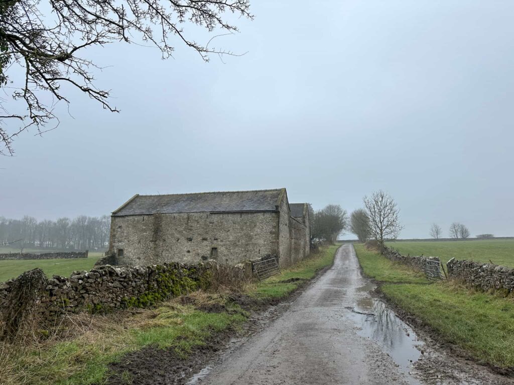 A stone barn in the Peak District