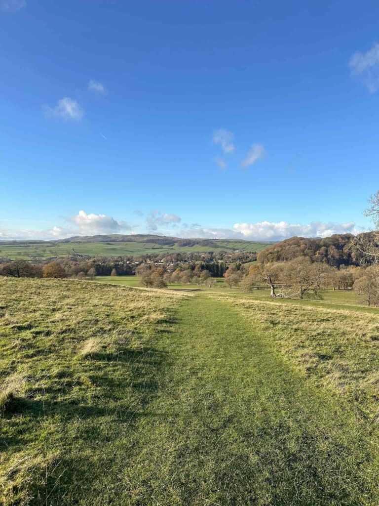 Wide track leading into Chatsworth House park