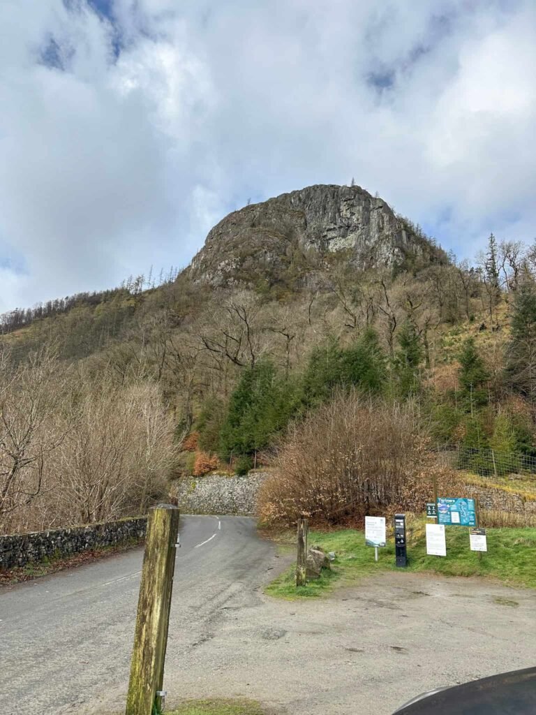 Thirlmere Dam car park, the best place to park for Raven Crag
