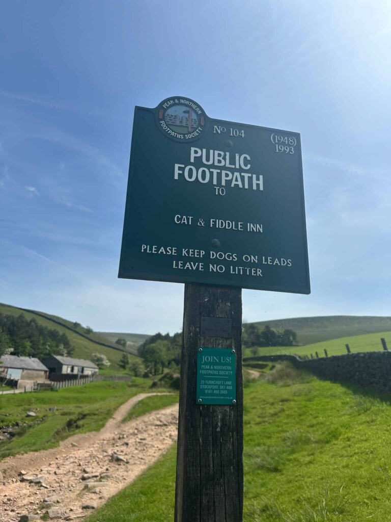 A green PNFS sign