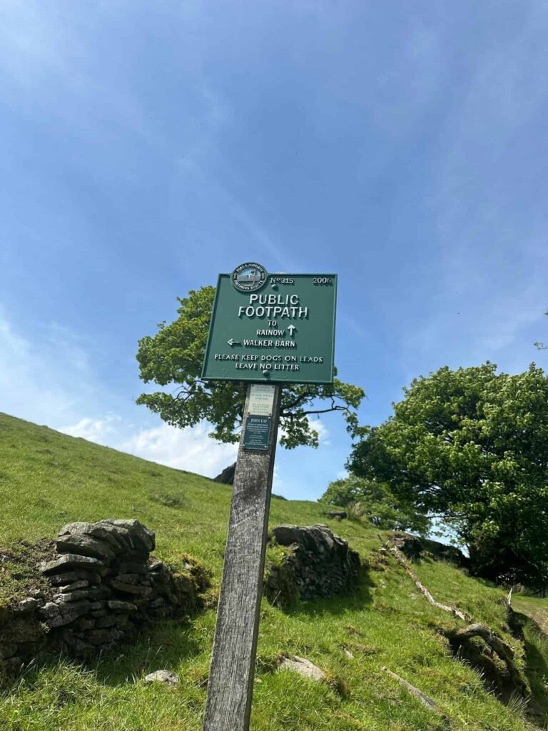 A PNFS green sign