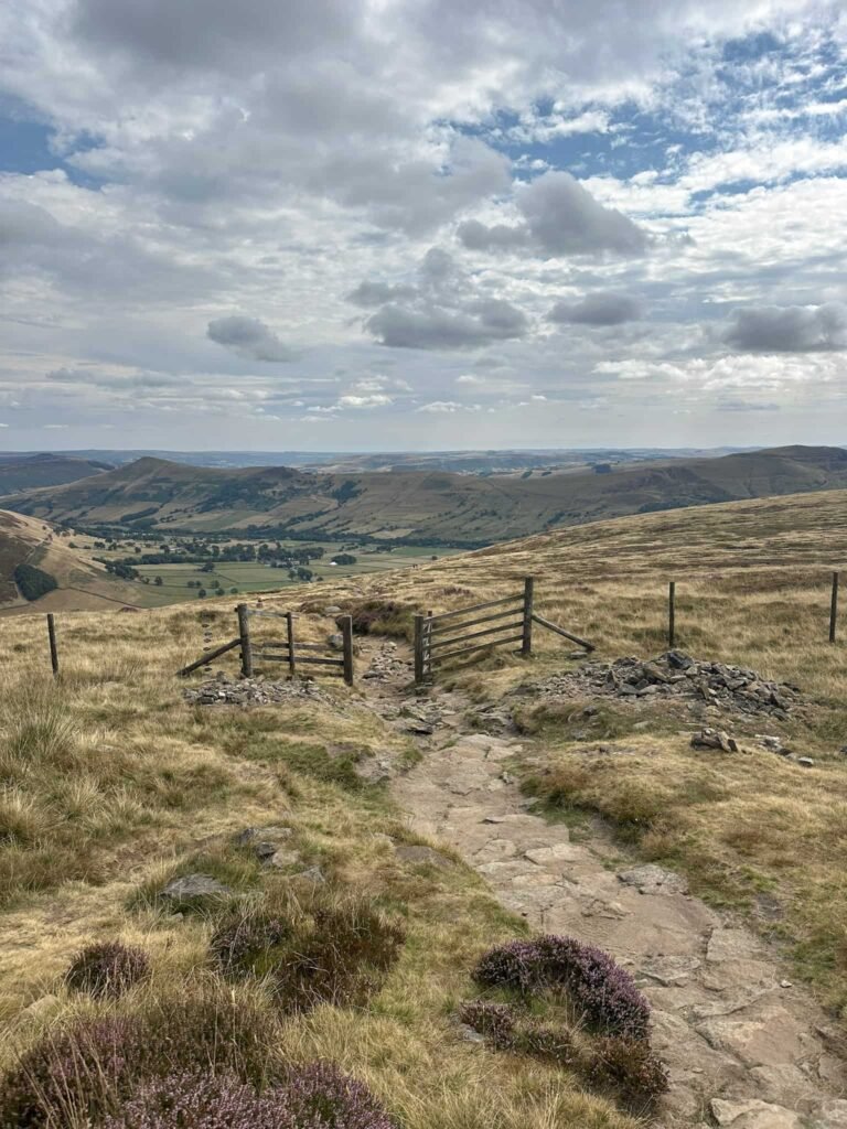 Steep rocky path down from Grindslow Knoll