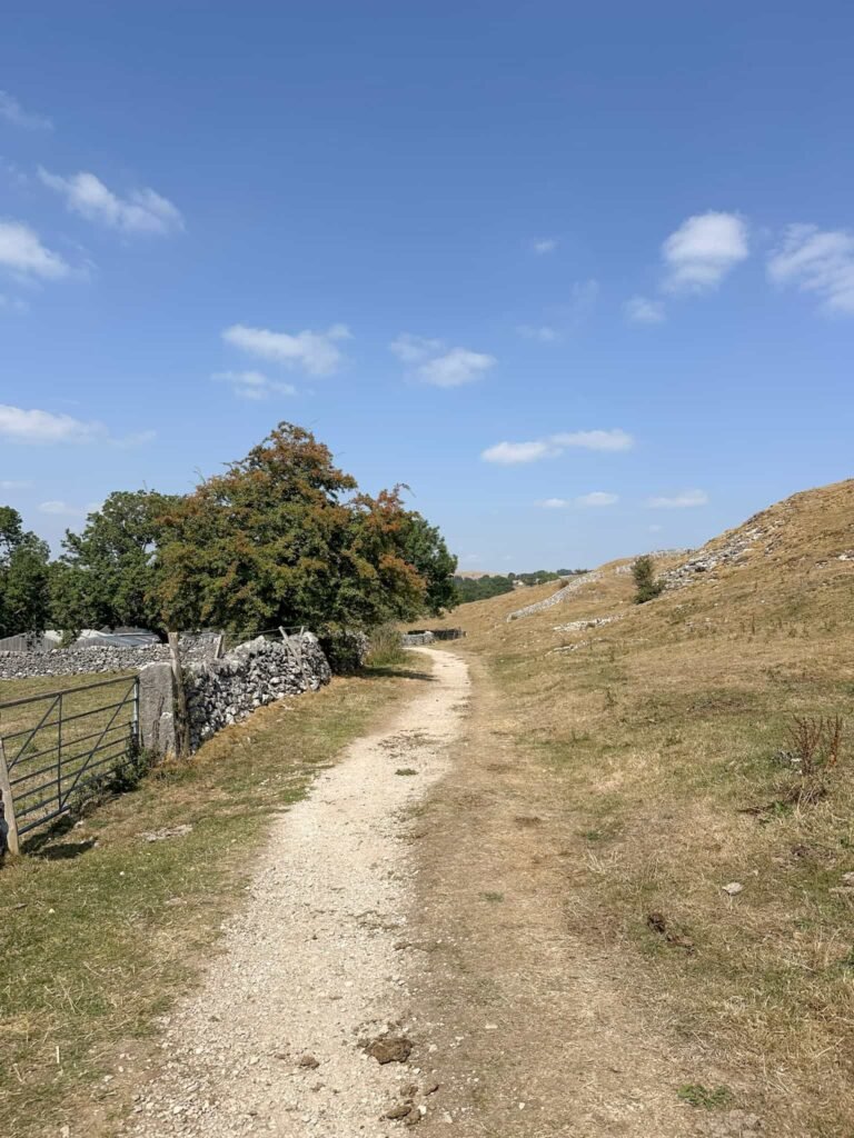 Public footpath near Hartington