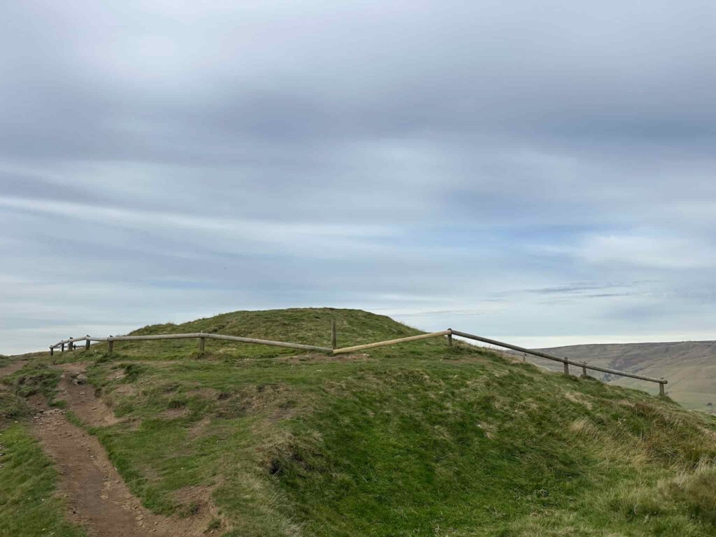 Lord's Seat, Rushup Edge - a grassy mound