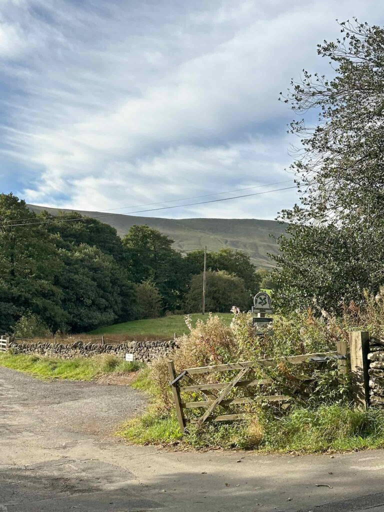 Entrance to Hardenclough Farm
